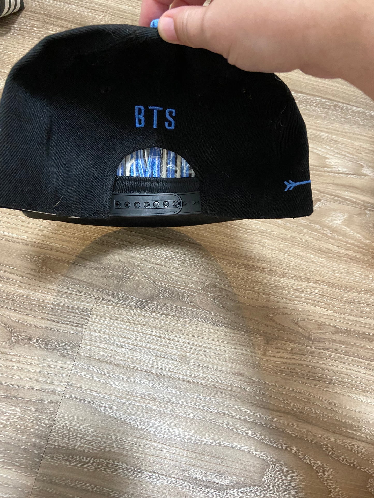 Jimin hat