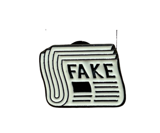 Fake News Pin