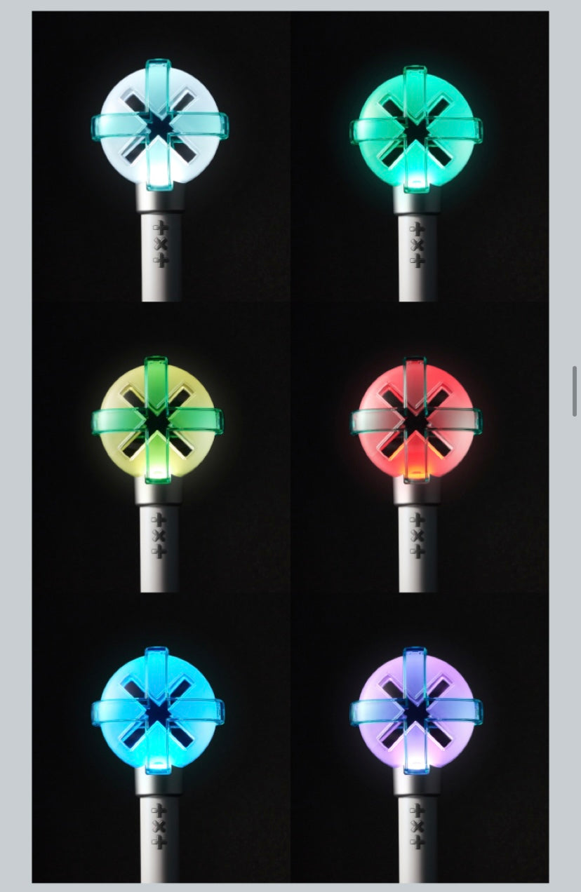 TXT (Tomorrow by Together) Lightstick Version 2. (V2)