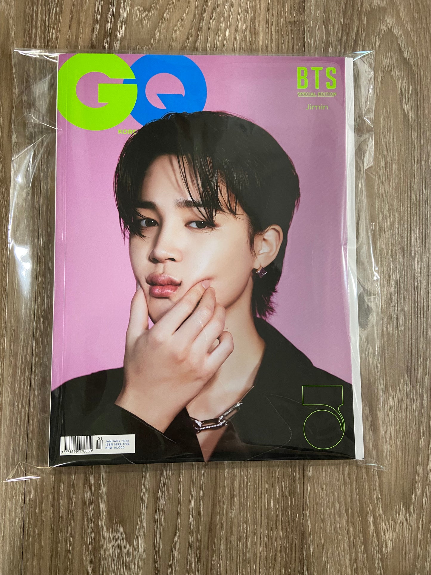 BTS Various Magazines and Folios