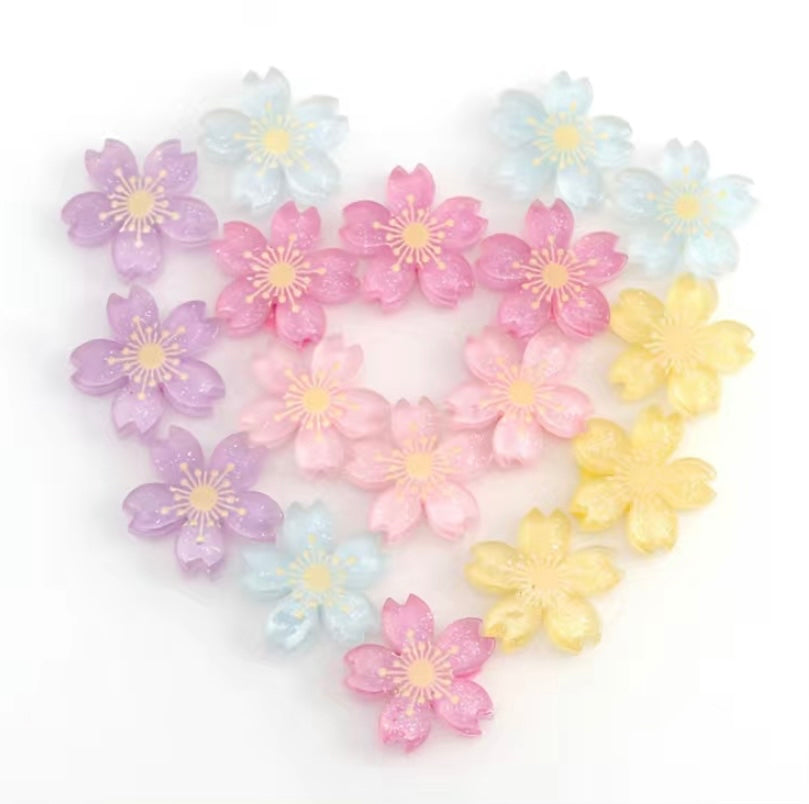 Sakura plastic flower pieces