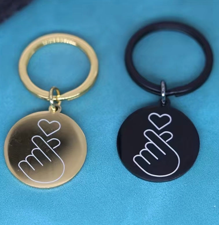 Kpop finger heart keychains