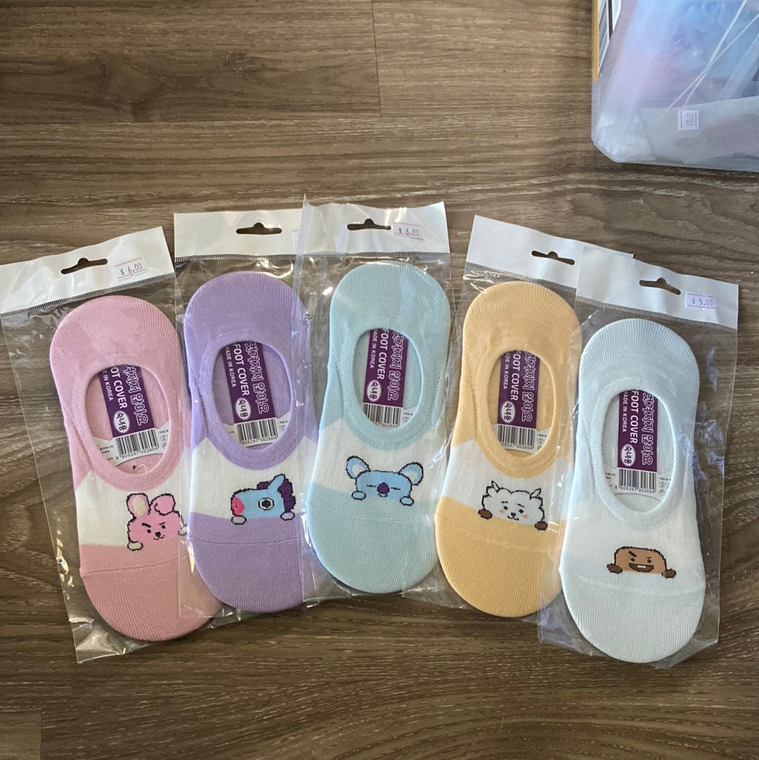 Bt21 inspired ankle socks