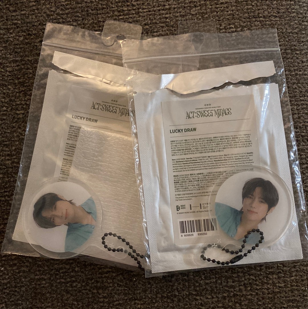 TXT Sweet Mirage tour merch lucky draw Beomgyu mini picket