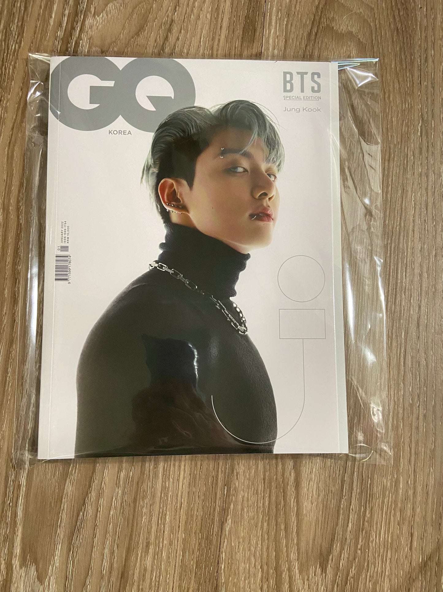 BTS Various Magazines and Folios