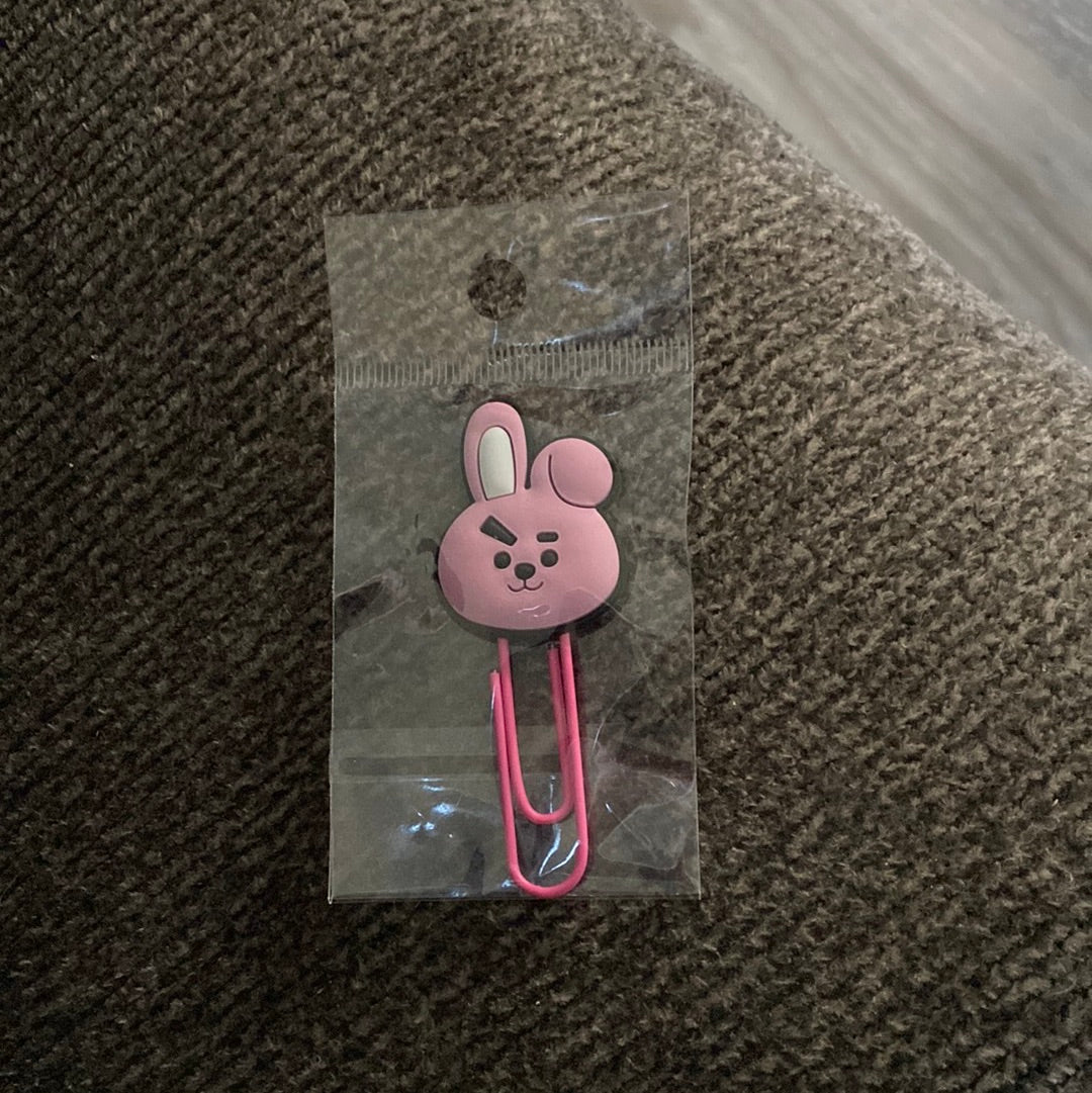 Bt21 inspired paper clips