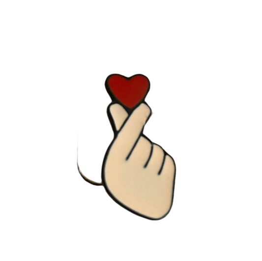 Kpop finger heart pin