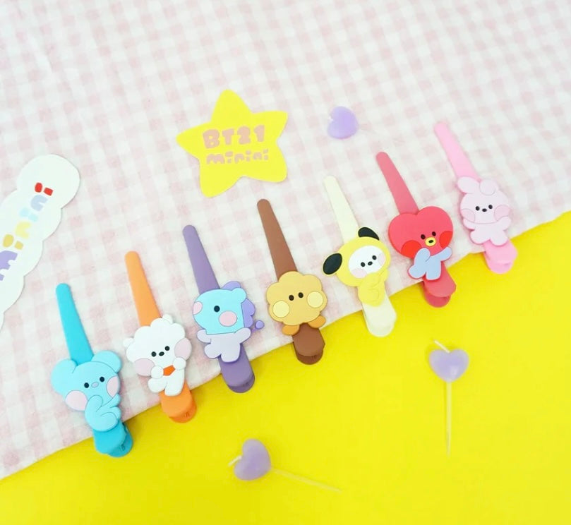 BT21 hair clips