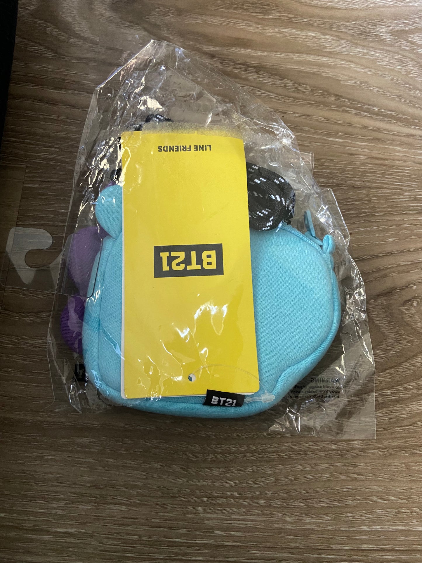 BT21 baby Mang crossbody pouch